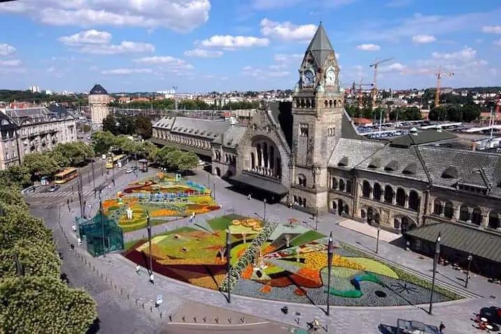 Chez Frederic - Gare De Metz A 2 Minutes A Pied - Appartement Entierement Equipe Экстерьер фото